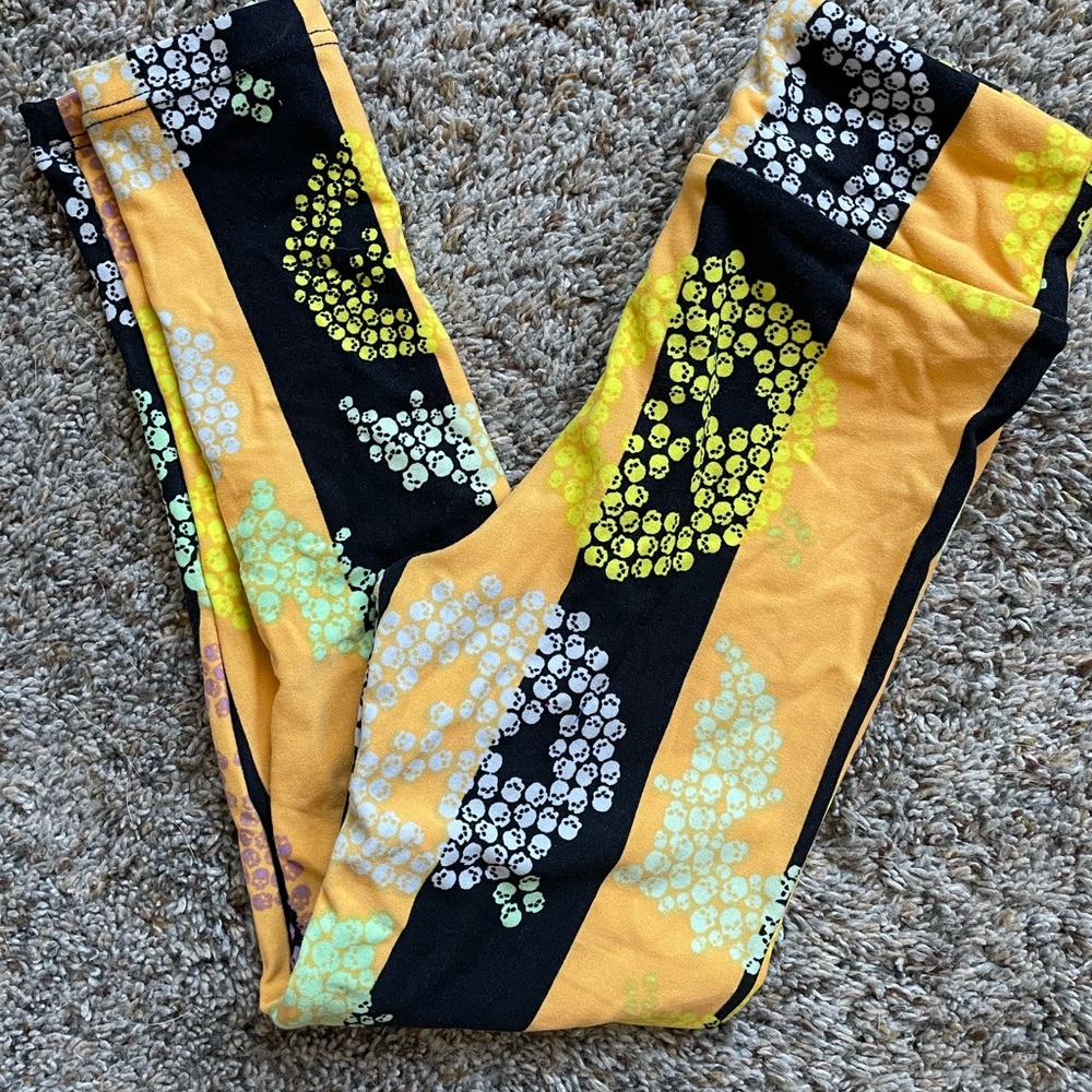 Kids S/M Halloween leggings!